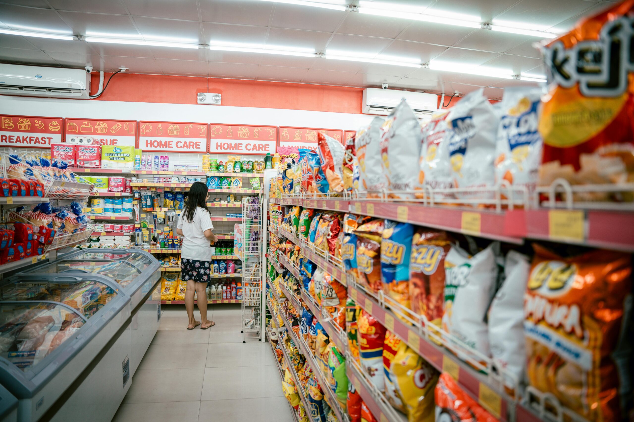 Como economizar no supermercado: 12 dicas que realmente funcionam
